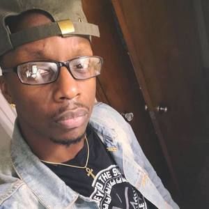 Meet your Posher, Stuart